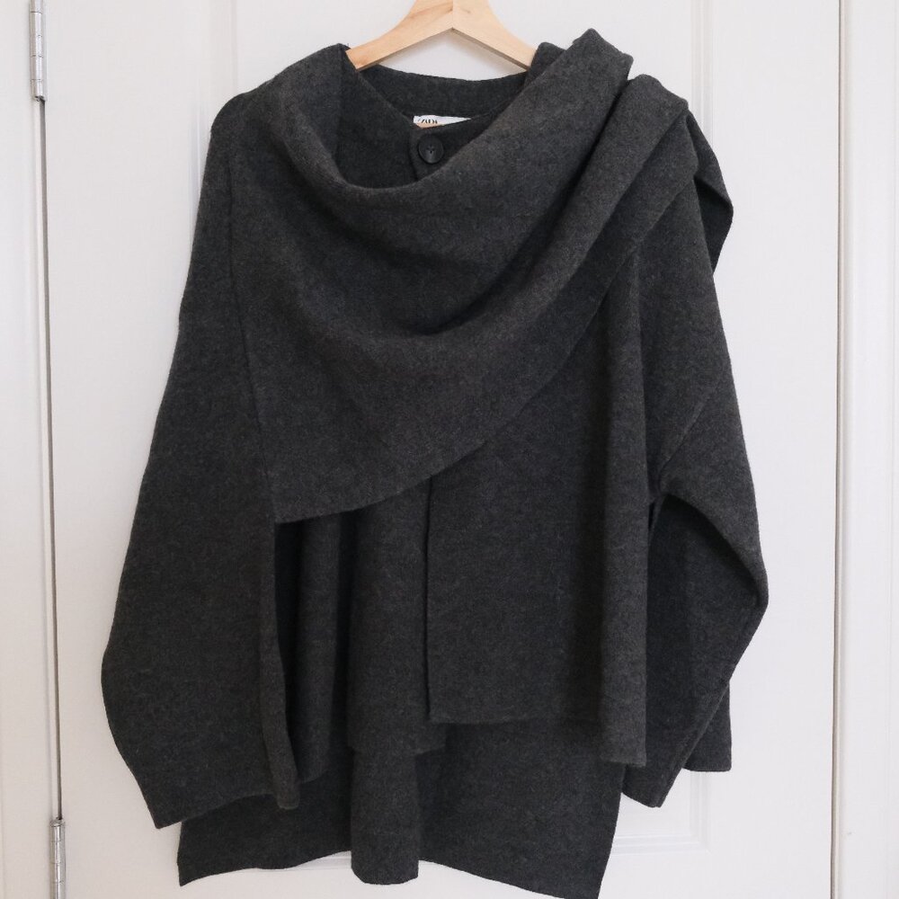 Zara Short Knit Coat w Asymmetric Scarf (S-M)